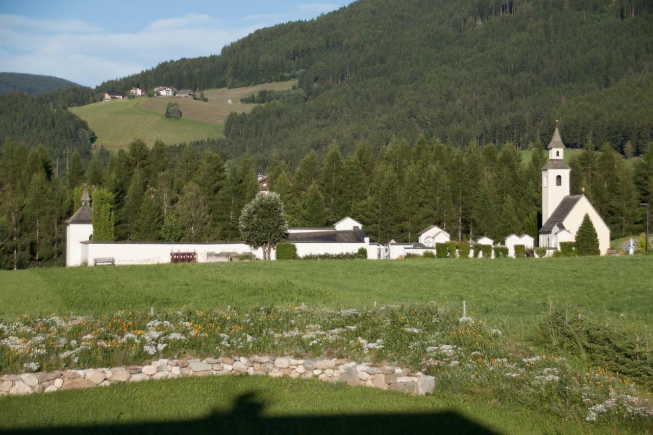 App - Chalet Unterhoelzlhof Olang Exterior foto